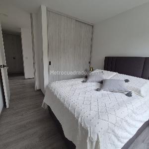 Apartamento en venta en Pinares, Pereira · foto 13 de 19