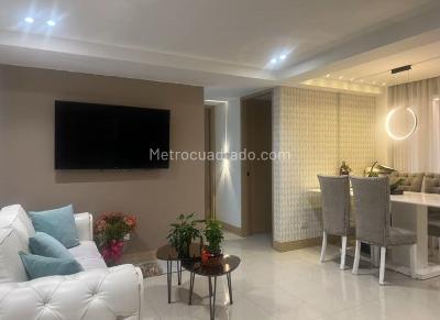 Apartamento en venta en Pinares, Pereira · foto 2 de 15
