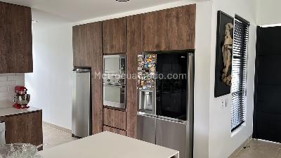 Casa en venta en Cerritos, Pereira · foto 5 de 16
