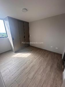 Apartamento en venta en Cerritos, Pereira · foto 7 de 13