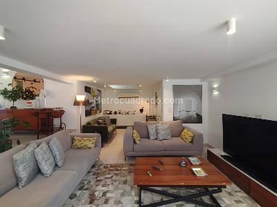 Casa de 5 alcobas en venta en Alamos, Pereira, 303 m² · foto 2 de 9