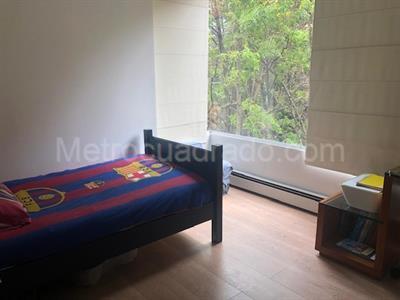 Apartamento de 3 alcobas en venta en Bogota| Sector La Cabrera, Bogotá, 280 m² · foto 7 de 9