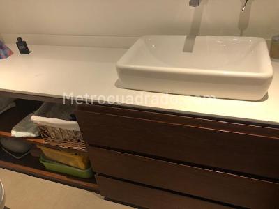 Apartamento de 3 alcobas en venta en Rosales Bella Vista, Bogotá, 274 m² · foto 11 de 19