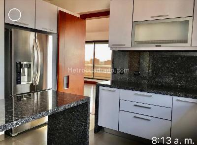 Apartamento en venta en Los Rosales, Bogotá · foto 5 de 9