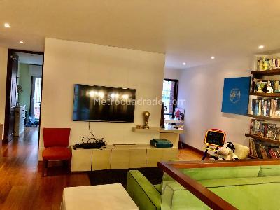 Apartamento de 3 alcobas en venta en Rosales Bella Vista, Bogotá, 280 m² · foto 11 de 18