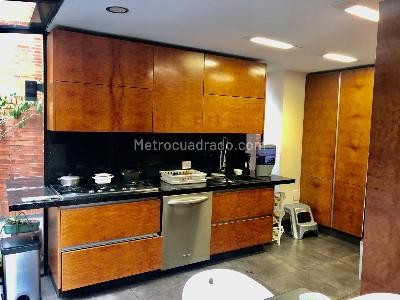 Apartamento de 3 alcobas en venta en Rosales Bella Vista, Bogotá, 280 m² · foto 16 de 18