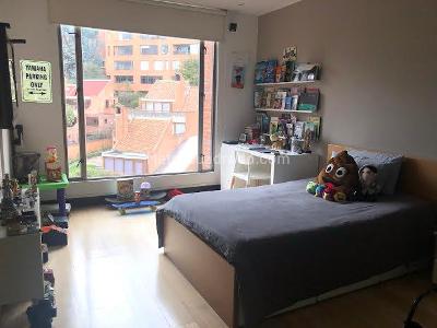 Apartamento en venta en Los Rosales, Bogotá · foto 8 de 11