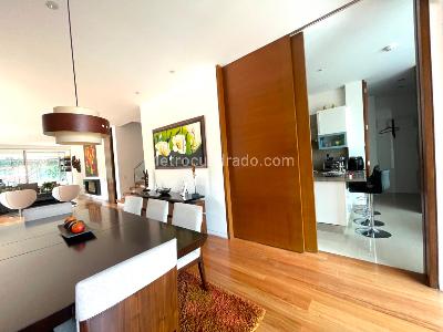 Apartamento de 3 alcobas en venta en Cabrera Chico, Bogotá, 267 m² · foto 4 de 13