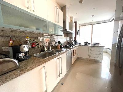 Apartamento de 3 alcobas en venta en Cabrera Chico, Bogotá, 267 m² · foto 6 de 13