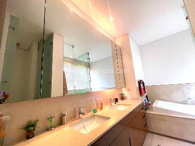 Apartamento de 3 alcobas en venta en Cabrera Chico, Bogotá, 267 m² · foto 8 de 13