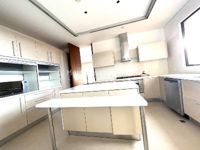 Apartamento de 4 alcobas en venta en Los Rosales, Bogotá, 360 m² · foto 8 de 20