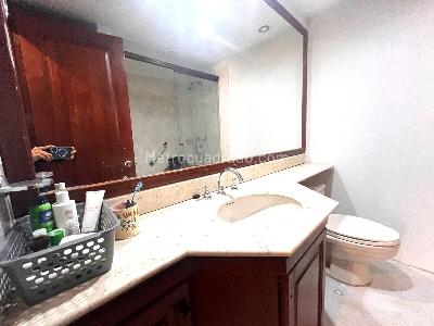 Apartamento de 3 alcobas en venta en Los Rosales Emaus, Bogotá, 279 m² · foto 15 de 20