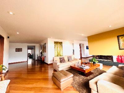 Apartamento de 3 alcobas en venta en Los Rosales Emaus, Bogotá, 279 m² · foto 6 de 20