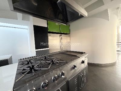 Apartamento de 3 alcobas en venta en Los Rosales Reservado, Bogotá, 346 m² · foto 7 de 8