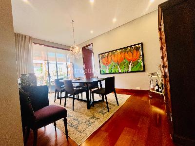 Apartamento de 4 alcobas en venta en Cabrera Chico, Bogotá, 290 m² · foto 8 de 20