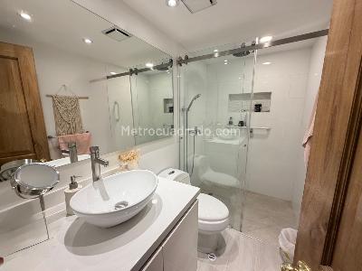 Apartamento en venta en Santa Barbara Occidental, Bogotá · foto 4 de 15