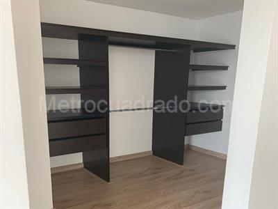Apartaestudio en venta en Chapinero Central, Bogotá, 46 m² · foto 14 de 20