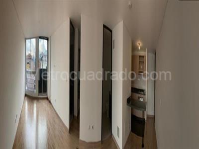 Apartaestudio en venta en Chapinero Central, Bogotá, 46 m² · foto 9 de 20
