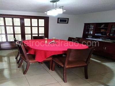 Casa de 3 alcobas en venta en Modelia Mallorca, Bogotá, 153 m² · foto 2 de 20