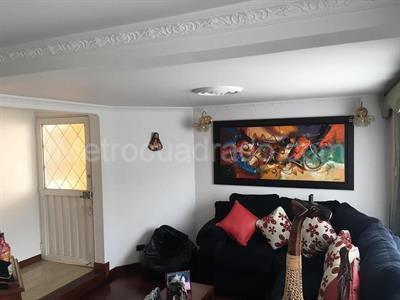 Casa en venta en Villa Del Prado, Bogotá · foto 3 de 12