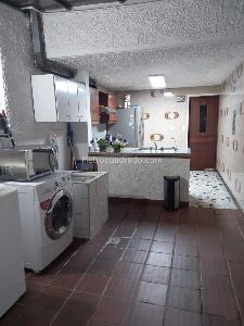 Casa de 3 alcobas en venta en Bella Suiza, Bogotá, 203 m² · foto 11 de 19