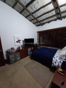 Casa de 3 alcobas en venta en Bella Suiza, Bogotá, 203 m² · foto 16 de 19
