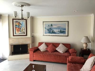 Apartamento de 3 alcobas en venta en Pontevedra, Bogotá, 124 m² · foto 8 de 20