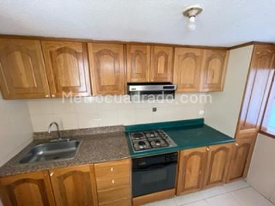 Apartamento en venta en Cedro Golf, Bogotá · foto 6 de 17