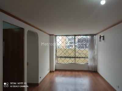Apartamento en venta en El Codito, Bogotá · foto 2 de 16