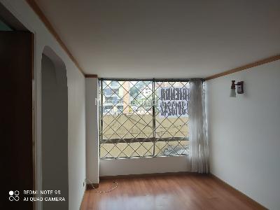 Apartamento en venta en El Codito, Bogotá · foto 3 de 16