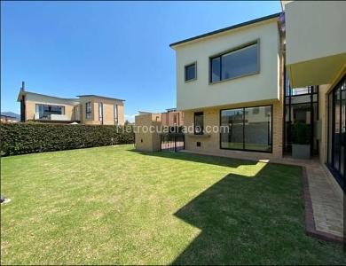 Casa de 3 alcobas en venta en Cajicá, Cajicá, 140 m² · foto 11 de 12
