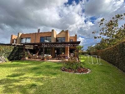 Casa de 4 alcobas en venta en Hacienda Fontanar, Chía, 796 m² · foto 17 de 17
