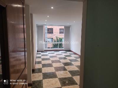 Apartamento en venta en Quinta Paredes, Bogotá · foto 2 de 16
