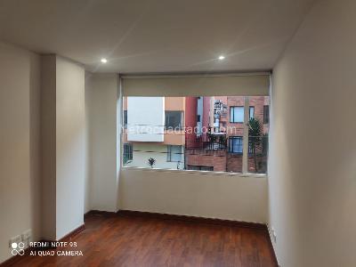 Apartamento en venta en Quinta Paredes, Bogotá · foto 8 de 16