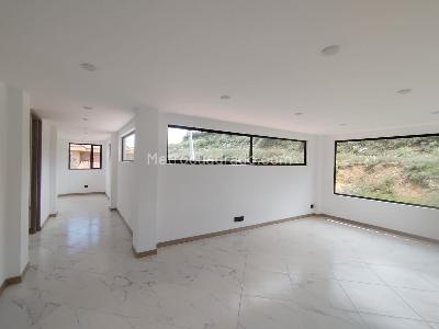 Casa de 5 alcobas en venta en Villas Del Tunjaque, La Calera, 400 m² · foto 13 de 20