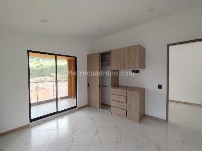 Casa de 5 alcobas en venta en Villas Del Tunjaque, La Calera, 400 m² · foto 18 de 20
