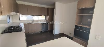 Casa de 4 alcobas en venta en Hacienda Fontanar, Chía, 282 m² · foto 4 de 20