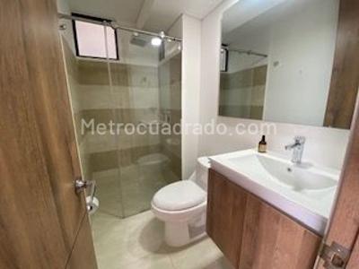 Apartamento de 3 alcobas en venta en Parque Central Molino, Cajicá, 68 m² · foto 12 de 20