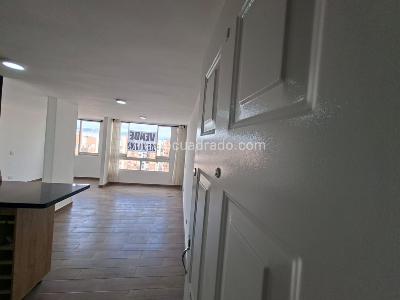 Apartamento en venta en Fontibon, Bogotá · foto 2 de 18