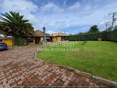 Casa de 3 alcobas en venta en Vereda Fonquetá, Chía, 1700 m² · foto 2 de 20