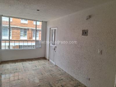 Apartamento de 2 alcobas en arriendo en Muelle Engativa, Bogotá, 60 m² · foto 4 de 16