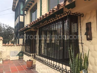 Casa en venta en Iberia, Bogotá · foto 2 de 20