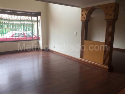 Casa en venta en Iberia, Bogotá · foto 3 de 20