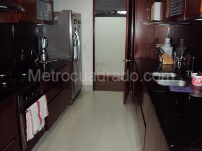 Apartamento de 4 alcobas en venta en Cerros Altos De Suba, Bogotá, 235 m² · foto 6 de 19