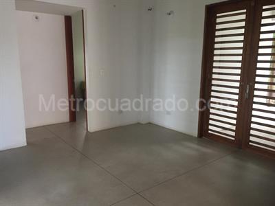 Casa de 5 alcobas en venta en Balmoral, Villavicencio, 600 m² · foto 17 de 20