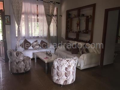 Casa de 4 alcobas en venta en El Cairo, Villavicencio, 1000 m² · foto 11 de 20