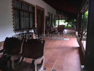 Casa de 4 alcobas en venta en El Cairo, Villavicencio, 1000 m² · foto 12 de 20