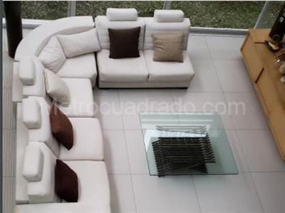 Casa de 4 alcobas en venta en Caudal, Villavicencio, 540 m² · foto 2 de 17
