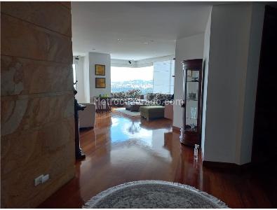 Apartamento de 3 alcobas en venta en Bosque Medina, Bogotá, 250 m² · foto 4 de 20