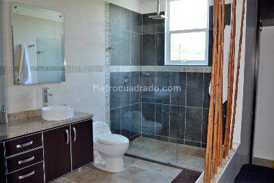Casa de 5 alcobas en venta en Baru, Villavicencio, 450 m² · foto 12 de 20